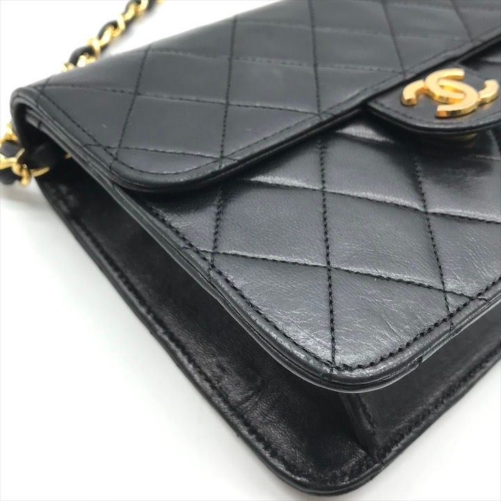 美品 CHANEL シャネル ココマーク ミニ マトラッセ ラムスキン プッシュロック チェーン ショルダー バッグ ブラック a4515 CHANEL - 美品 CHANEL シャネル ココマーク ミニ マトラッセ