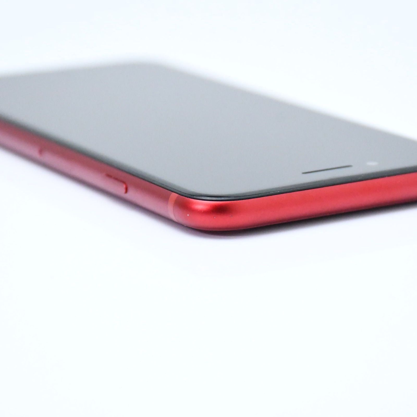 Apple iPhoneSE第3世代 64GB 背面割れ Apple iPhoneSE第3世代 64GB 背面割れ