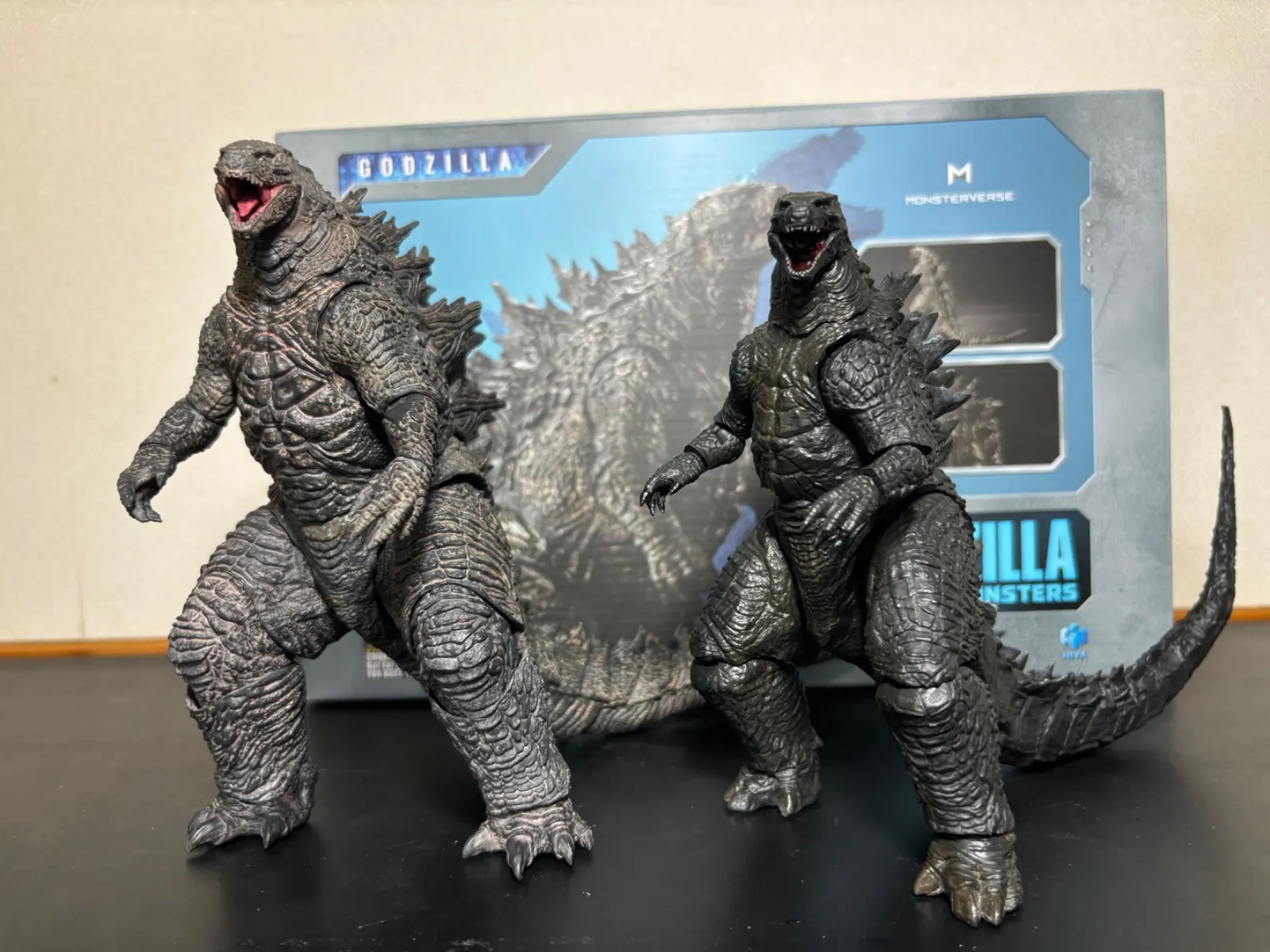 HIYA TOYS ハイヤトイズ ゴジラ2019、NECA ネカ ゴジラ2014  2体セット|mercariメルカリ官方指定廠商|Bibian比比昂代買代購