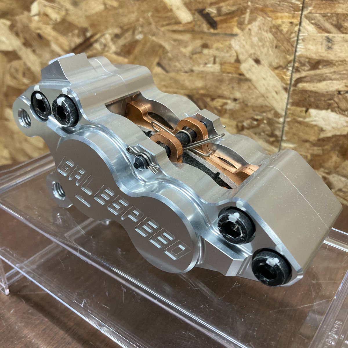 GALESPEED　ビレット フロント4P アキシャルキャリパー 右 シルバー　品番：GSBFCAR3430AFS　