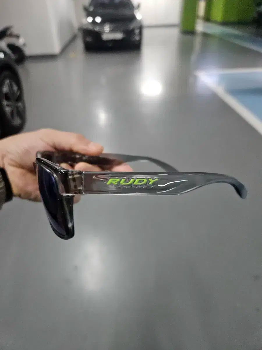 スピンエアー サングラス