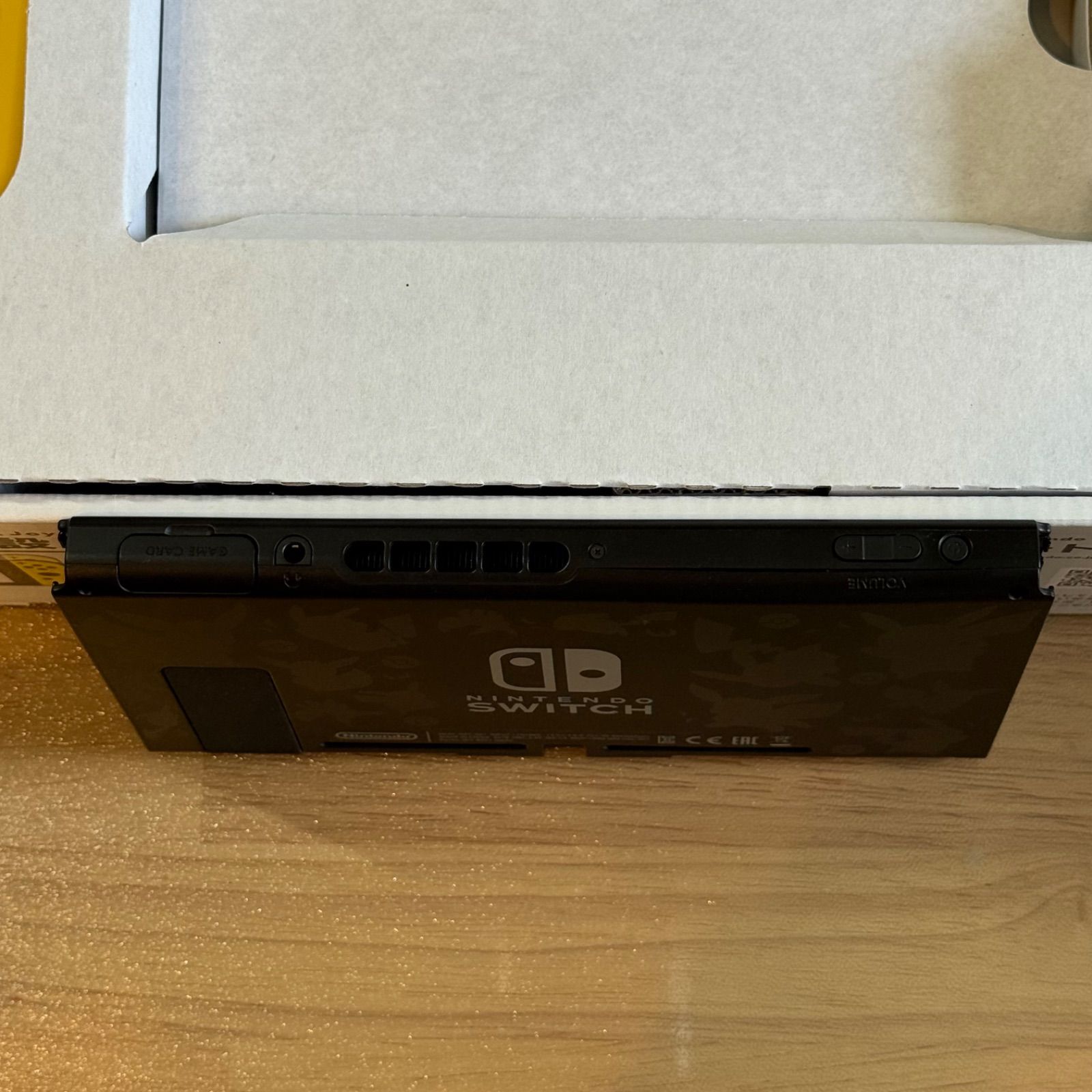 9-030 Switch 本体 ピカチュウ イーブイ 箱付き - メルカリ