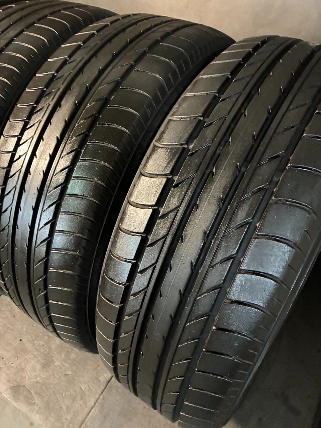 2020 2019年製 約7.2〜8.5分山 ヨコハマ YOKOHAMA ブルーアース BluEarth E70 225 60R17 4本 h_349