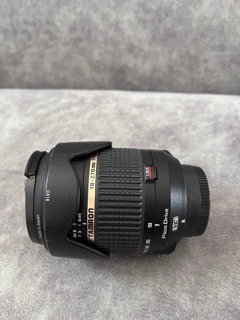 Nikon D5300 一眼レフ Tamron 18-270mm セット Nikon D5300 一眼レフ Tamron 18-270mm セット Nikon (ニコン