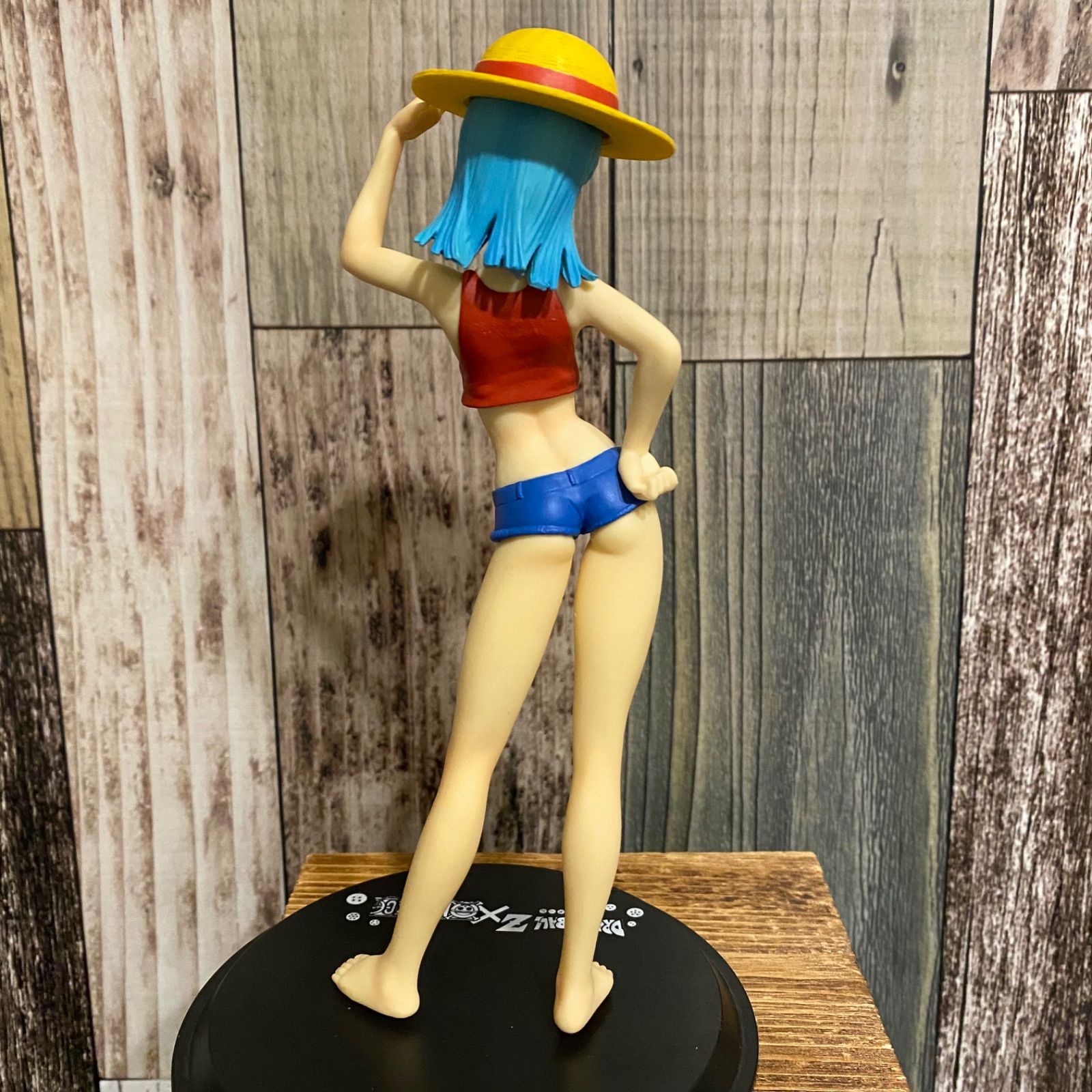 ドラゴンボールZ×ワンピース コラボフィギュア ブルマ (ルフィ