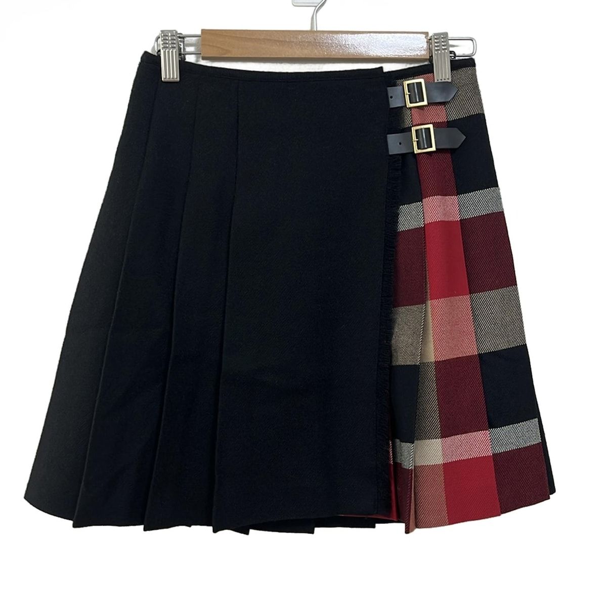 ブルーレーベルクレストブリッジ 巻きスカート サイズ36 S レディース - 黒×ボルドー×マルチ ひざ丈|チェック柄|プリーツ
