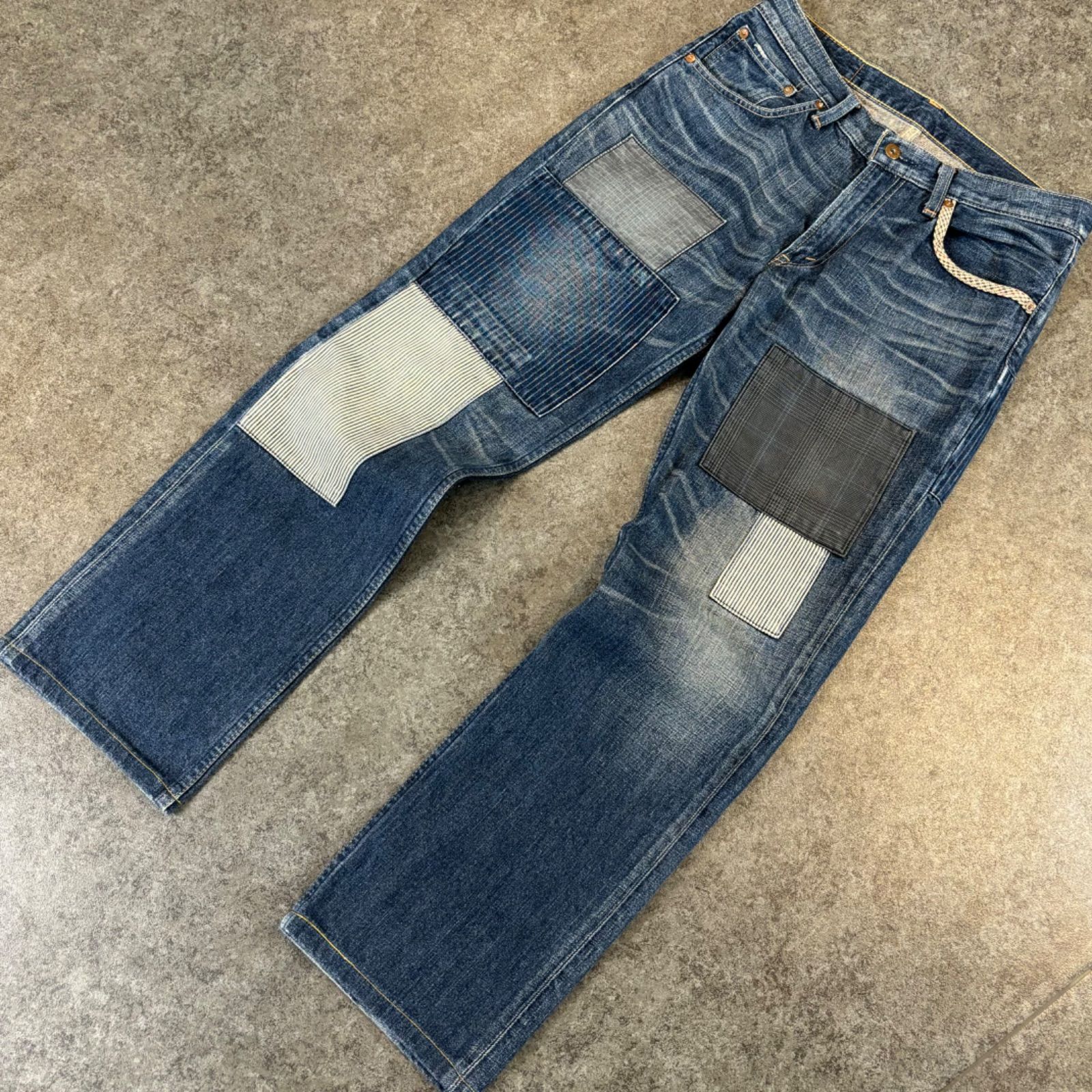 パンツ LEVI'S 502 Patchwork Denim Pants パンツ LEVI'S 502 Patchwork Denim Pants Levi's 502 Denim Pants