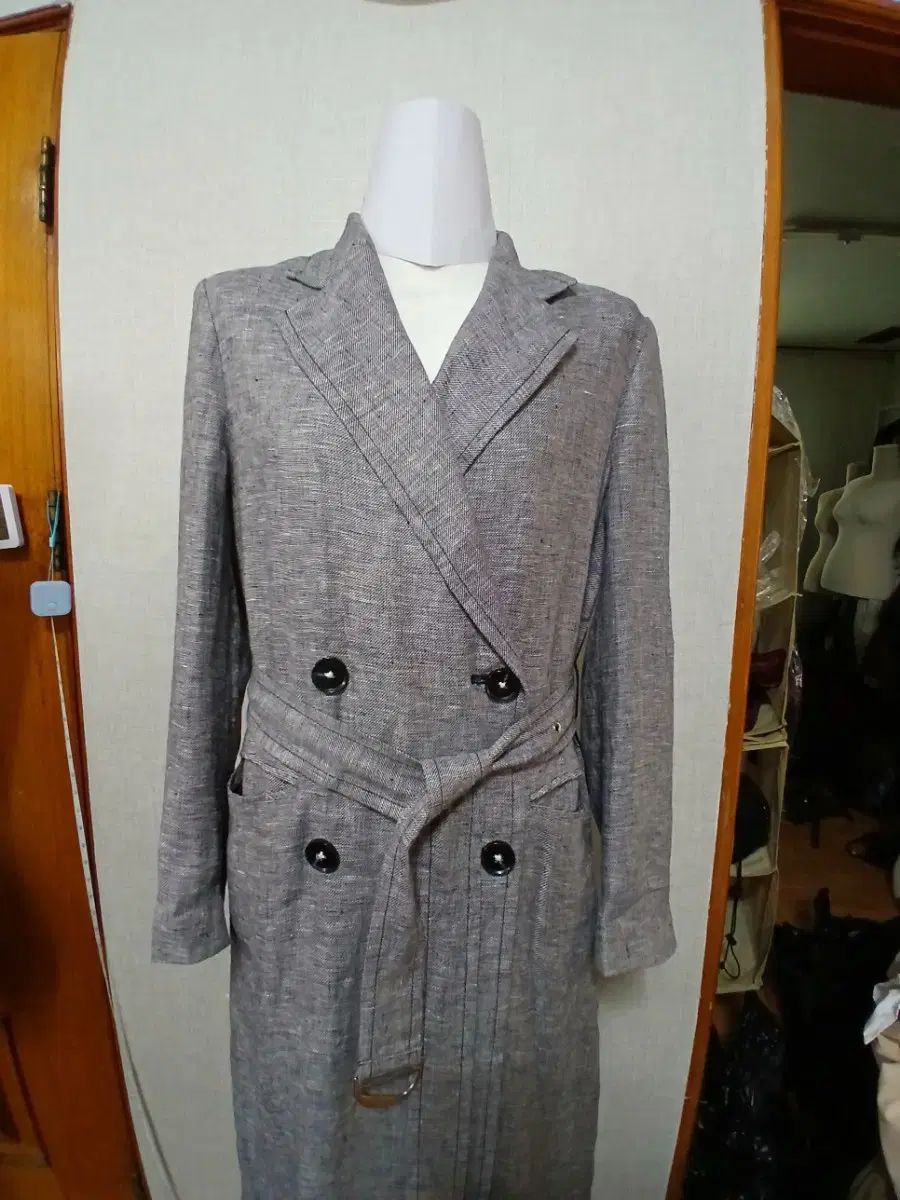 ブルーペッパー リネン コート まったく新しい服
