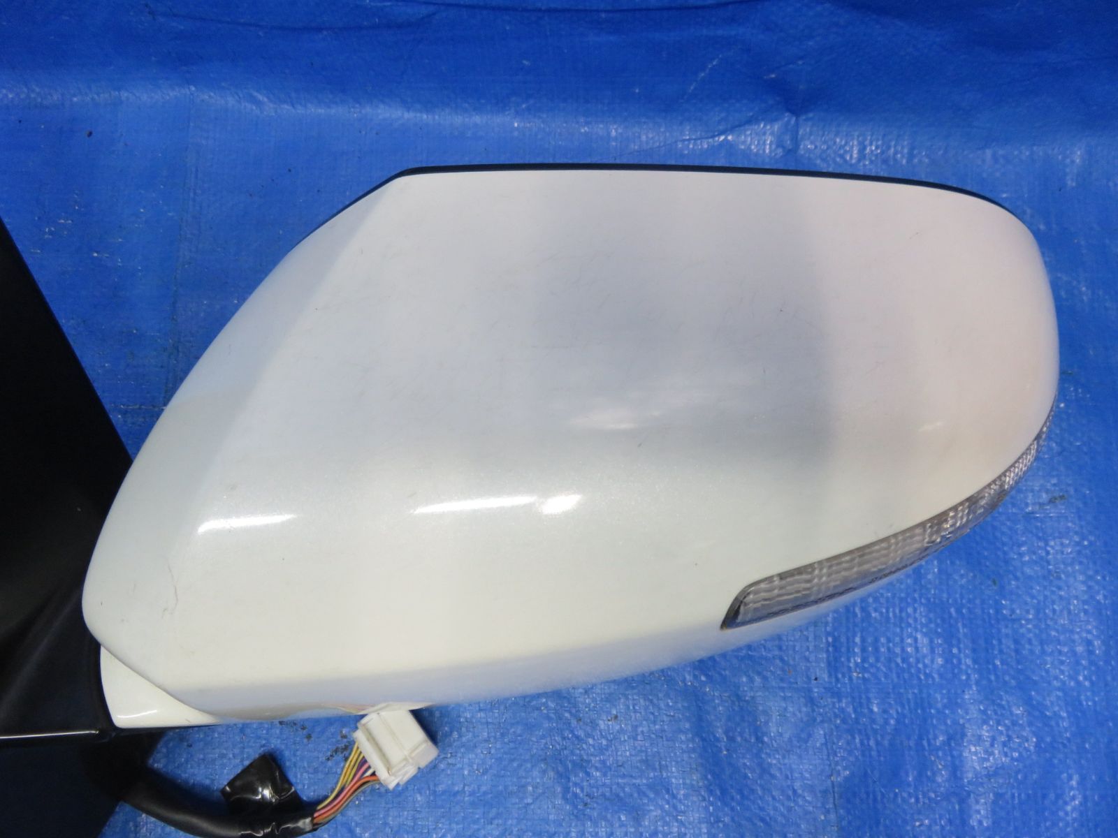 RR3 エリシオン 純正 ウインカー付き ドアミラー 左 サイドミラー ミラー NH623M 11ピン RR1 RR2 送料B区分 P934 エリシオン RR1 RR2 RR3 RR4 RR5 RR6 ウインカー付 ドアミラー