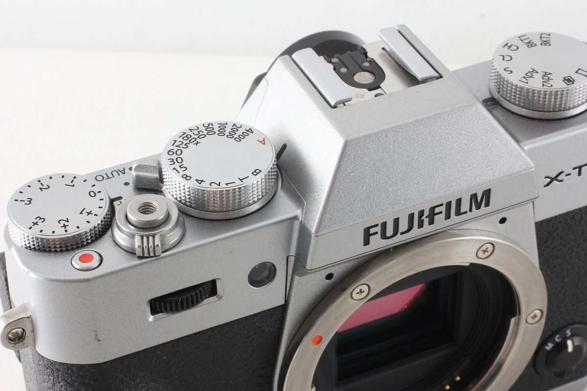 ◇訳あり◇フジフィルム FUJIFILM X-T10 ボディ シルバー 付属品満載 元箱