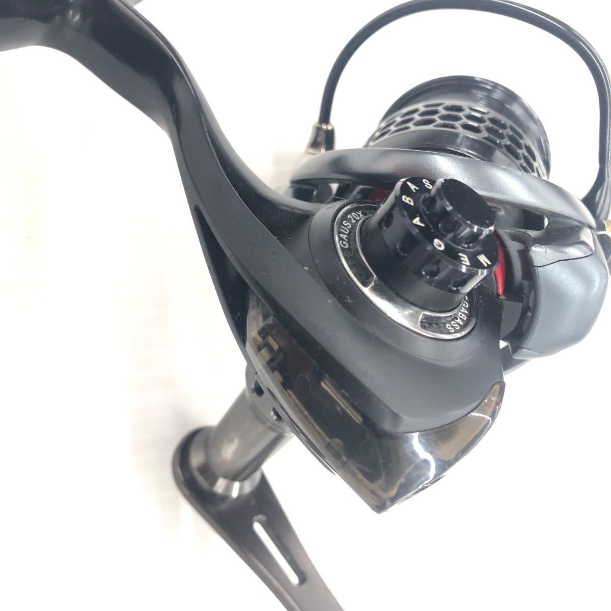 Megabass GAUS 20X スピニングリール 【公式通販】