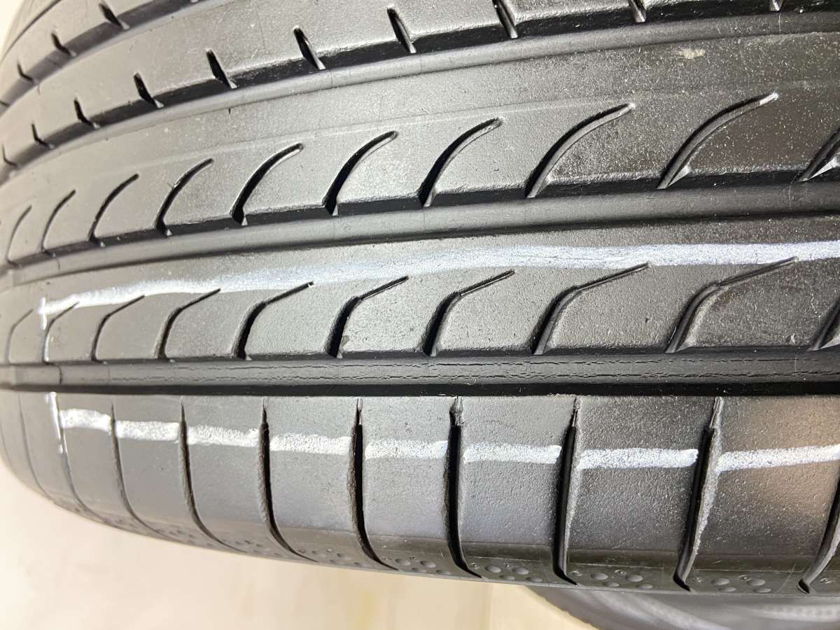 205/55R17 ヨコハマ ブルーアース RV-02 中古タイヤ サマータイヤ 4本セット s17240402922 - メルカリ