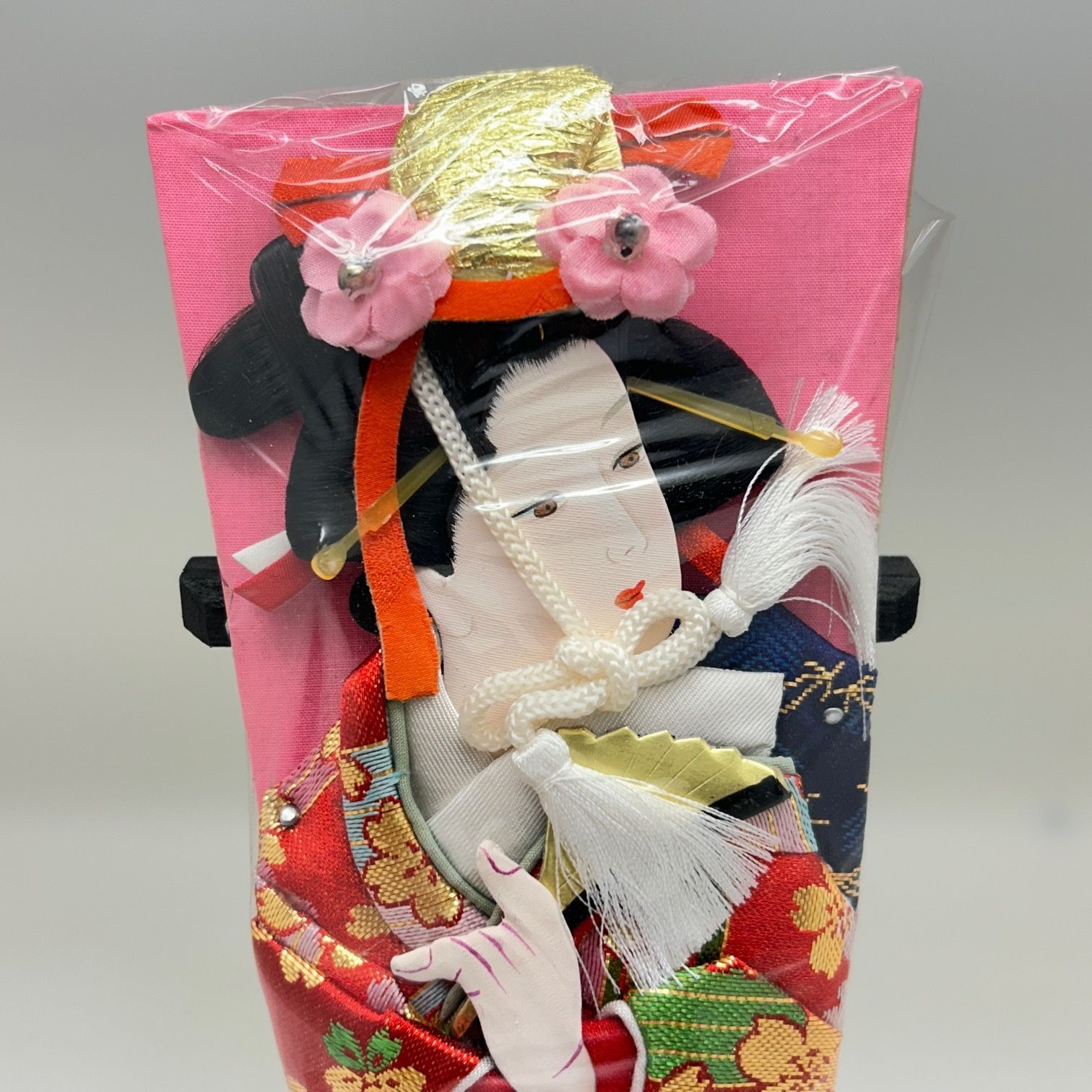 押絵羽子板 ミニサイズ コンパクト 見立台付き 刺繍 金彩 羽子板 押絵羽子板 ミニサイズ コンパクト 見立台付き 刺繍 金彩 羽子板