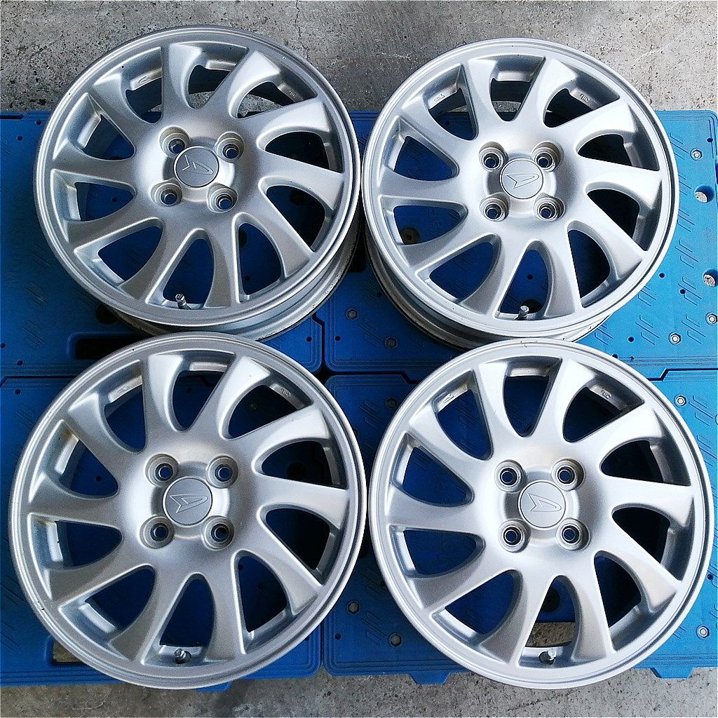 中古 15インチ アルミ ダイハツ ムーヴコンテ 純正 4本セット<BR