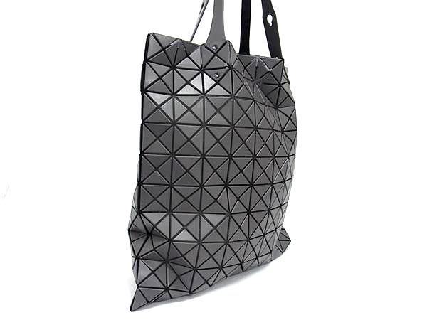【美品】BAO BAO ISSEY MIYAKE プリズム ショルダーバッグ Bao Bao Issey Miyake Prism Matte ショルダーバッグ | ブラック