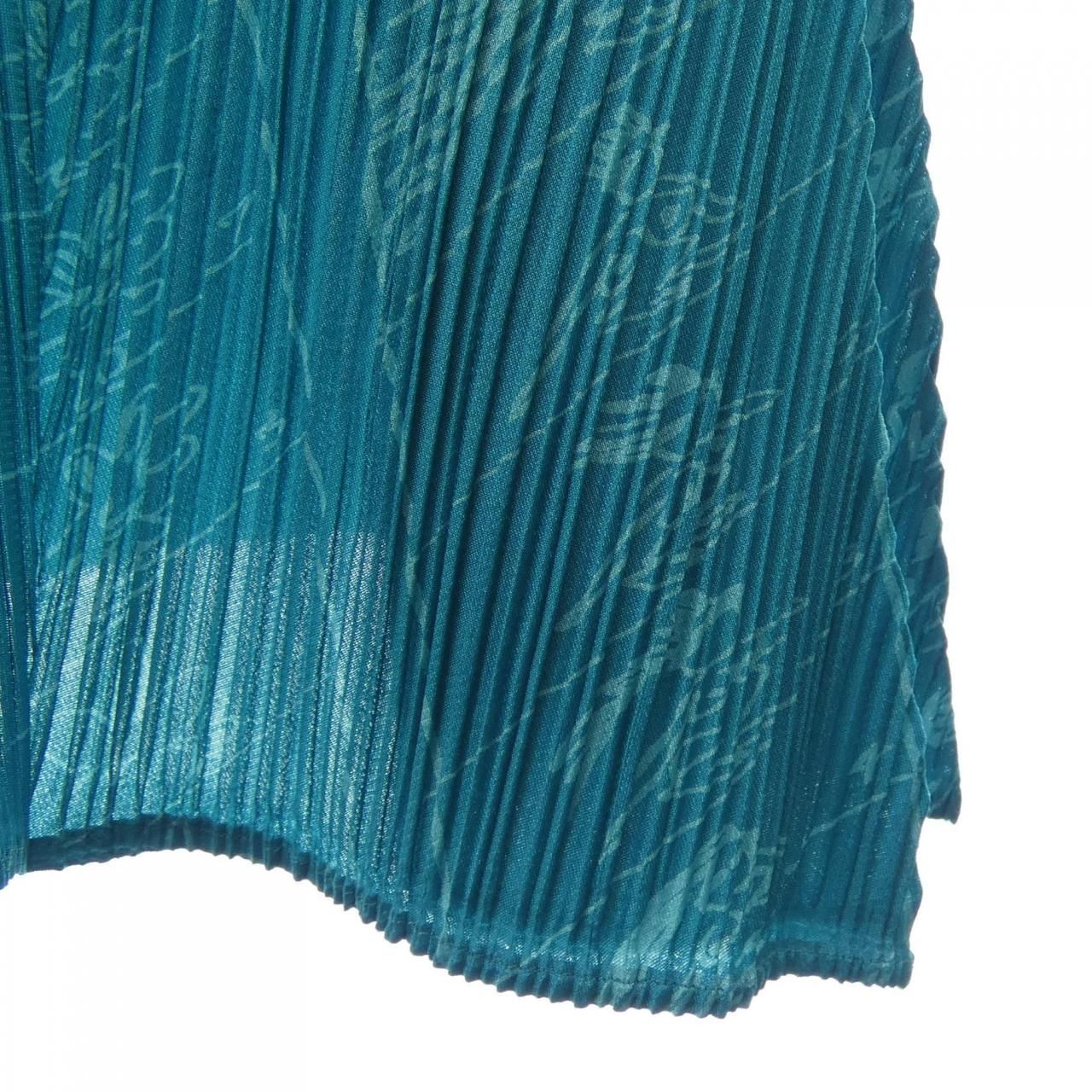 プリーツプリーズ