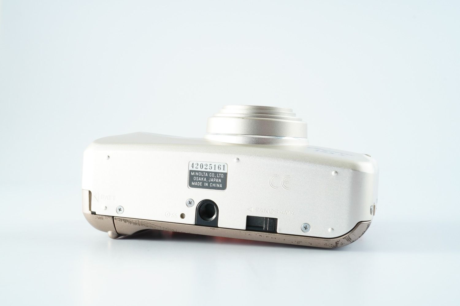 MINOLTA