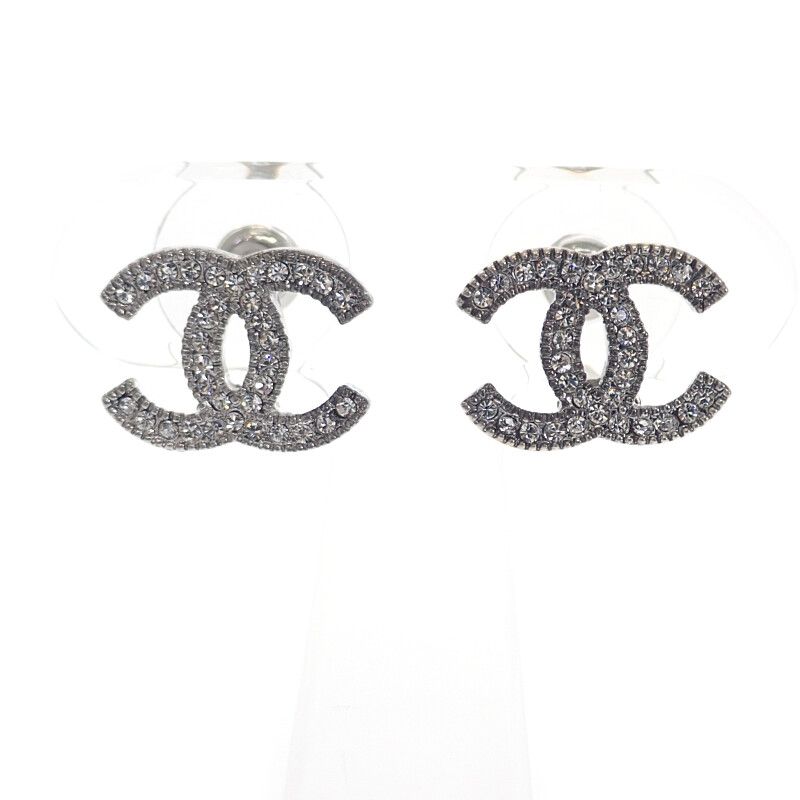 【正規品】CHANEL シルバー ロゴスタッドピアス 楽天市場】【ギフト品質】シャネル CHANEL スタッド ピアス