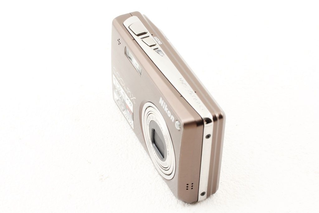 【ジャンク品】Nikon ニコン COOLPIX S700 デジタルカメラ ジャンク Nikon ニコン COOLPIX クールピクス S700 コンデジ