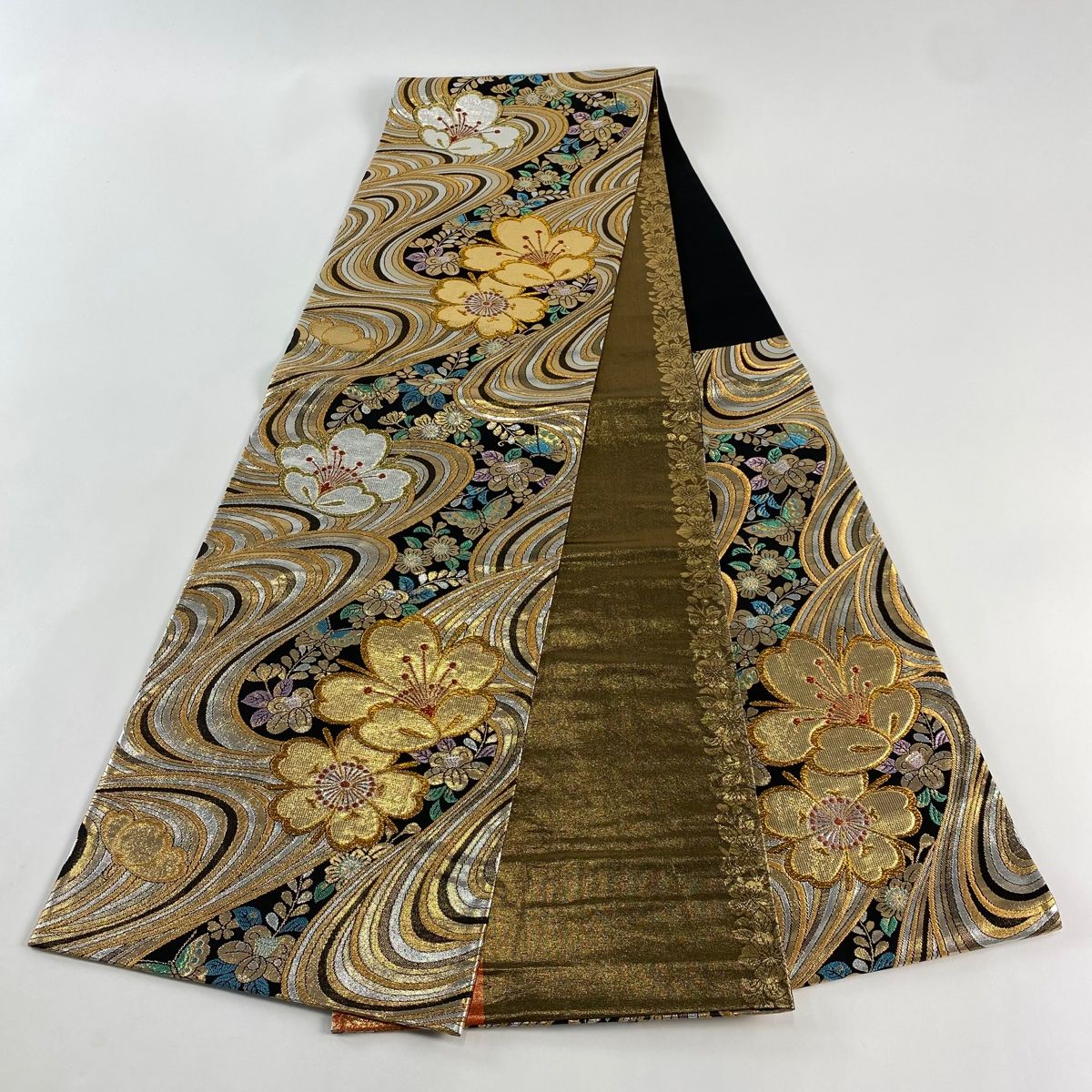 【24時間以内発送】豪華絢爛 美品 帯 袋帯 金糸 箔 逸品 六通 24時間以内発送】豪華絢爛 美品 帯 袋帯 金糸 箔 逸品 六通