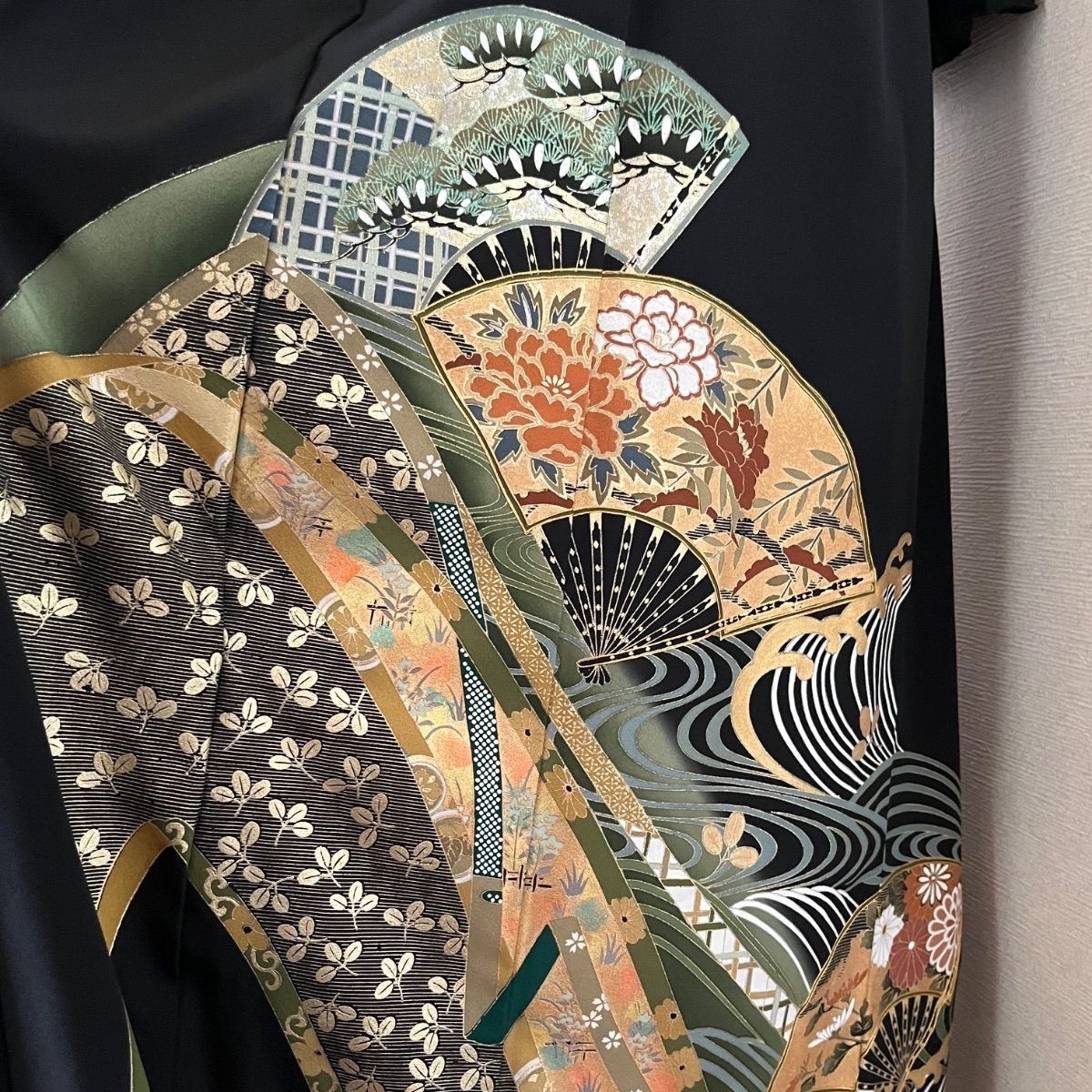 作家留袖リメイクドレス 胸元ドレープⅡ