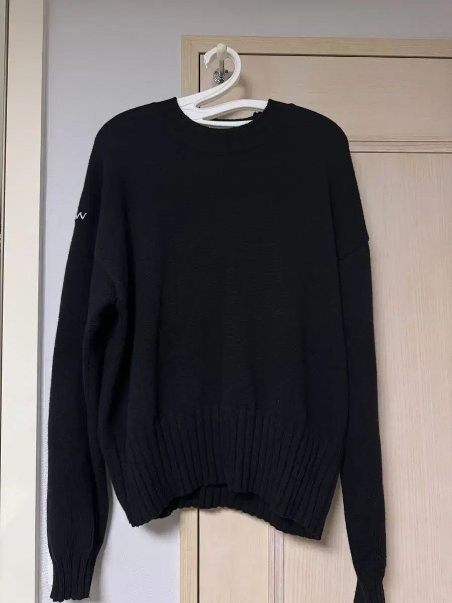 クロップニット 黒