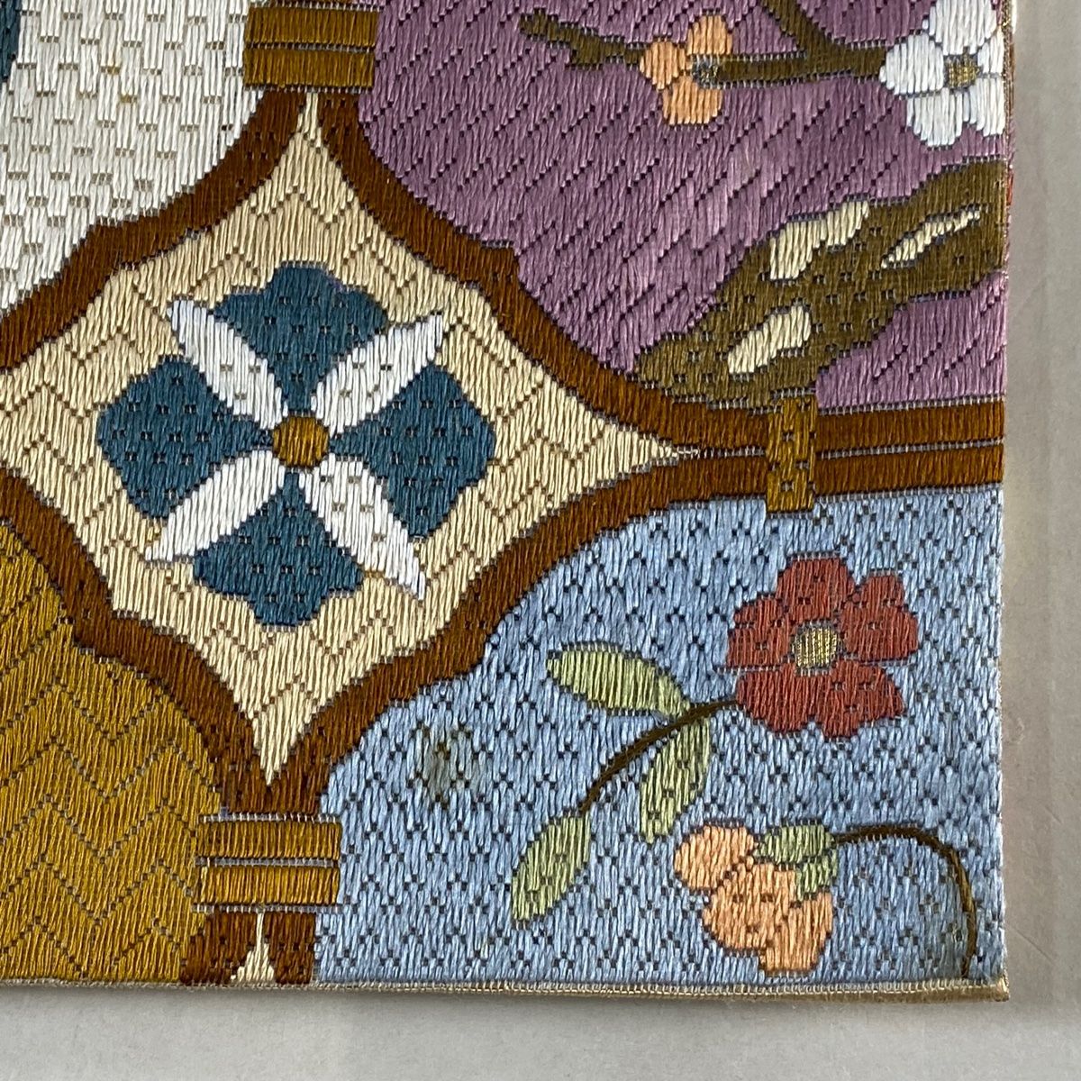 袋帯 美品 逸品 絽刺し 草花 金糸 ベージュ 全通 正絹 【中古】 - メルカリ