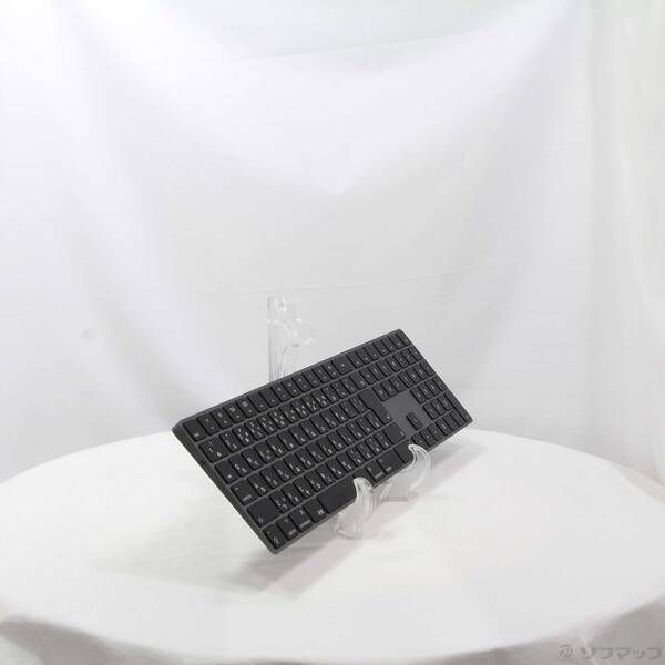 中古品〕 Magic Keyboard (JIS／テンキー付き) スペースグレイ