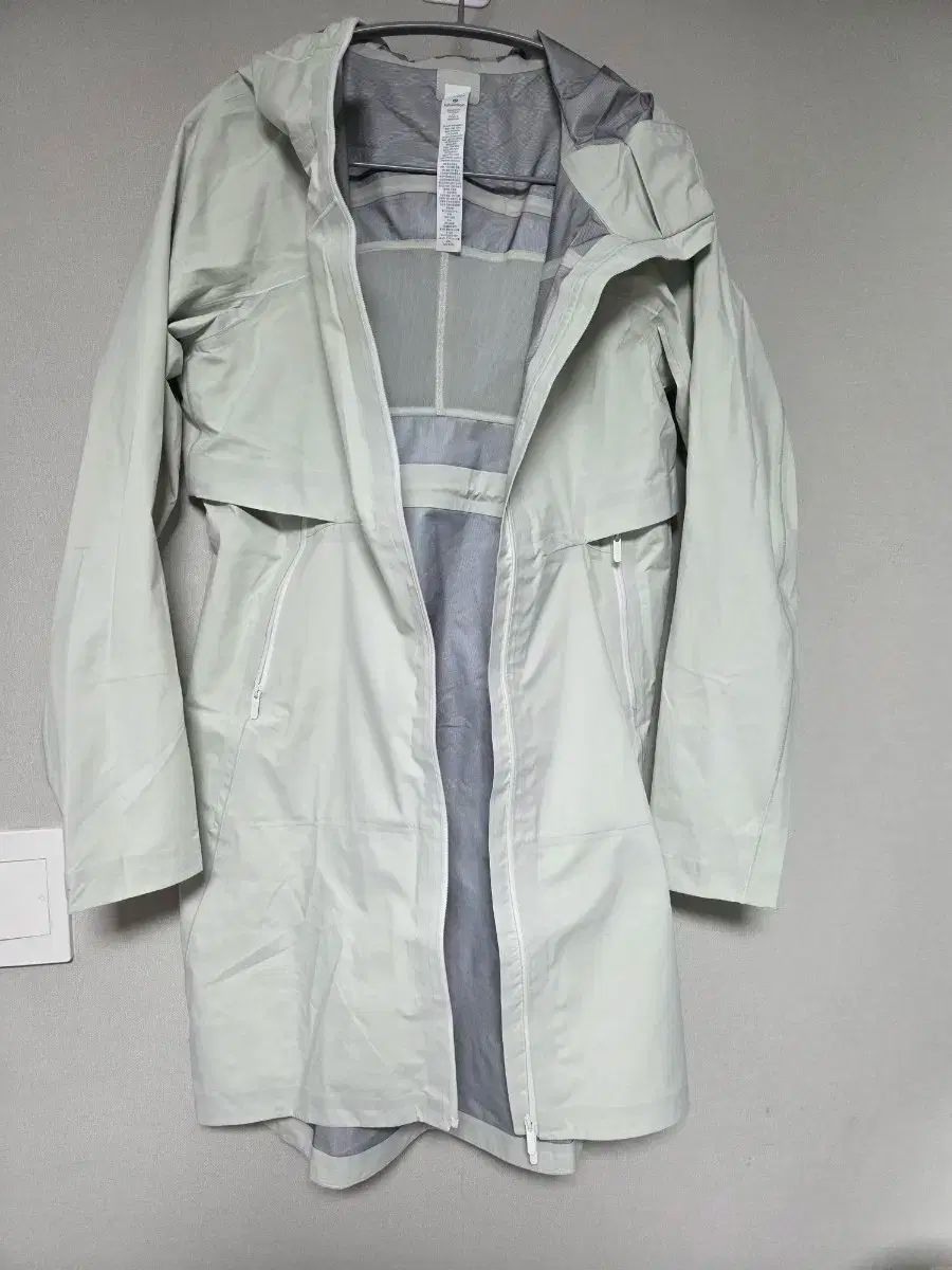 lululemon ルルレモン レインジャケット ミント 4サイズ