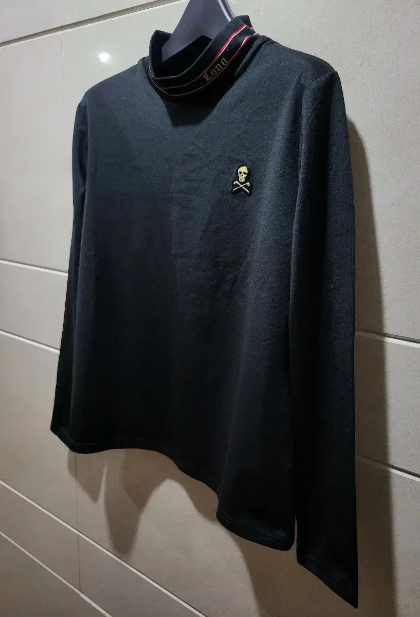 MARK - LONA マークアンドロナ 機能的なハーフネック T シャツ 66