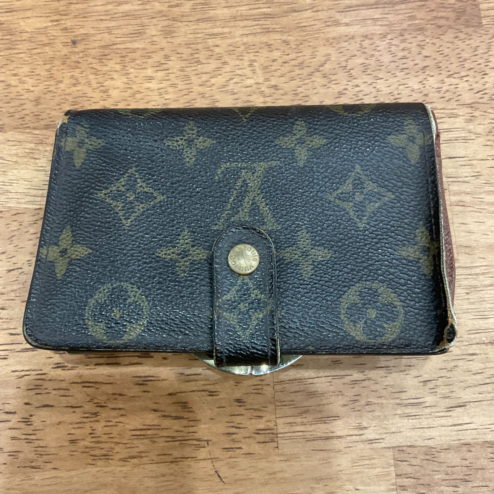 ルイヴィトン 財布 モノグラム B25081022