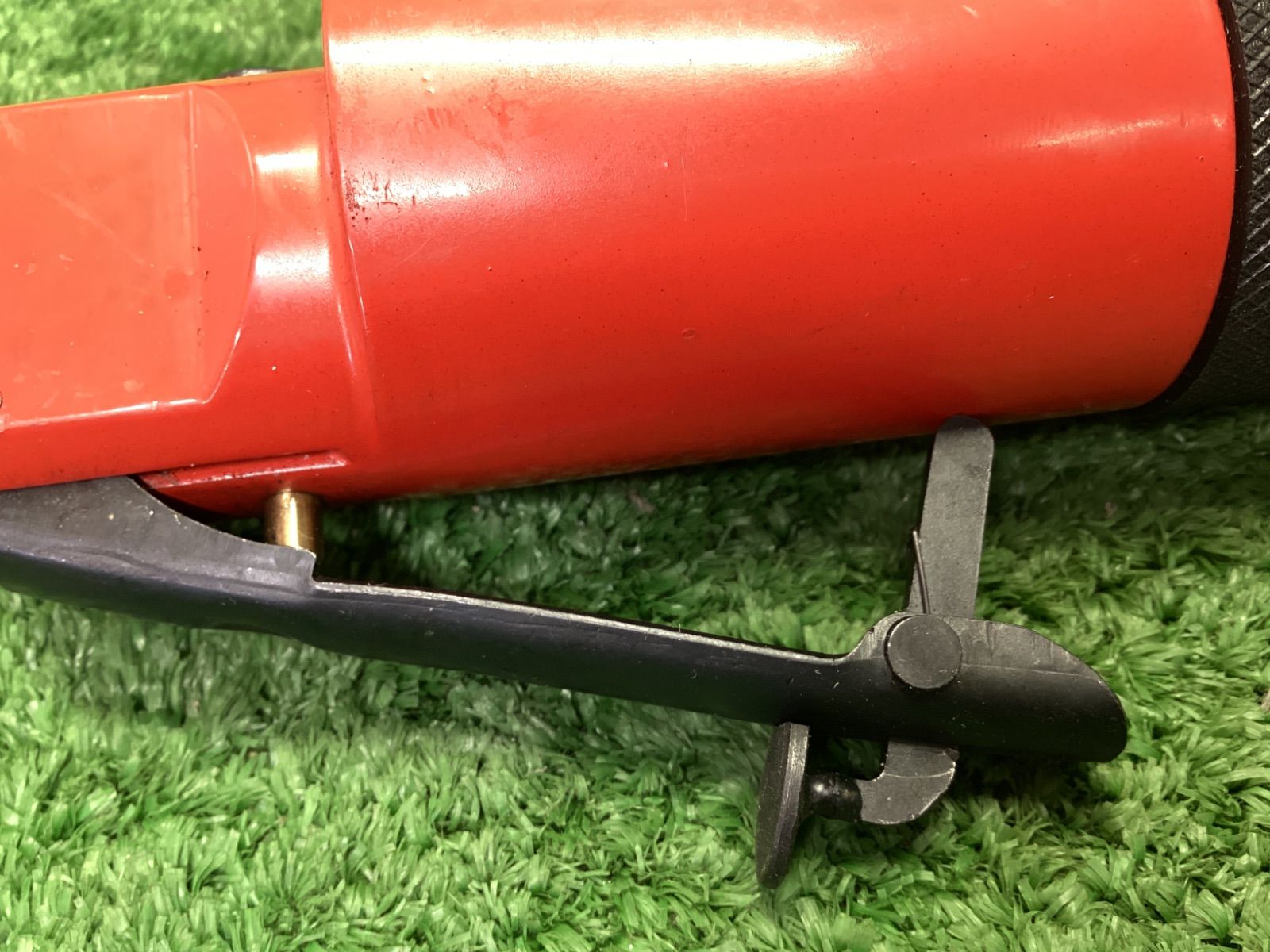 Chicago Pneumatic シカゴ ニューマチック 低振動ニードルスケーラー ストレート型 B16MV ITPX3RTQQFBO