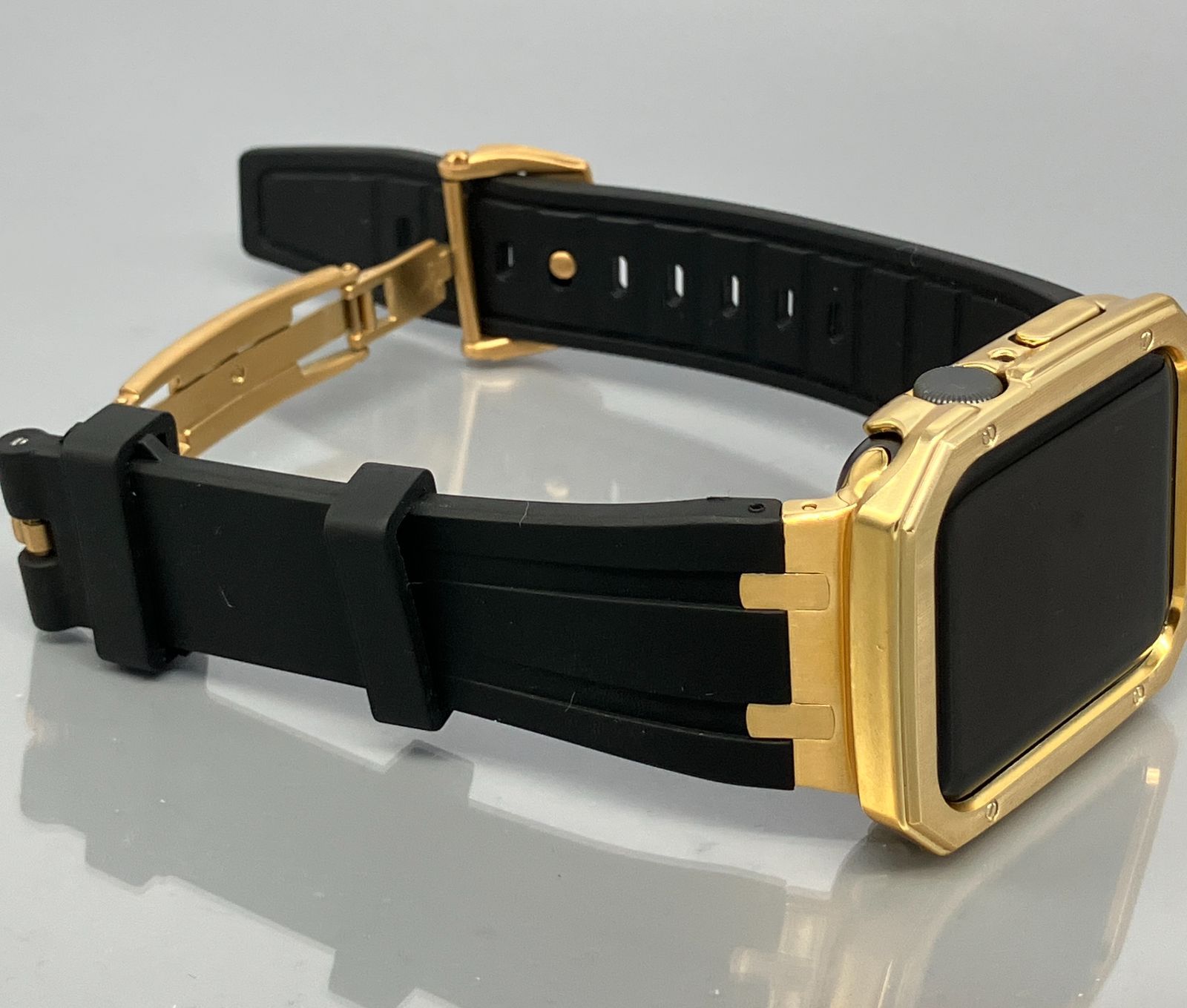 GimelZayinセット 4スクリュー ブラック ゴールド ラバーベルト アップルウォッチバンド ultra ウルトラ ケース カバー メンズ レディース 40 mm 41 44 45 49 Apple Watch バンド