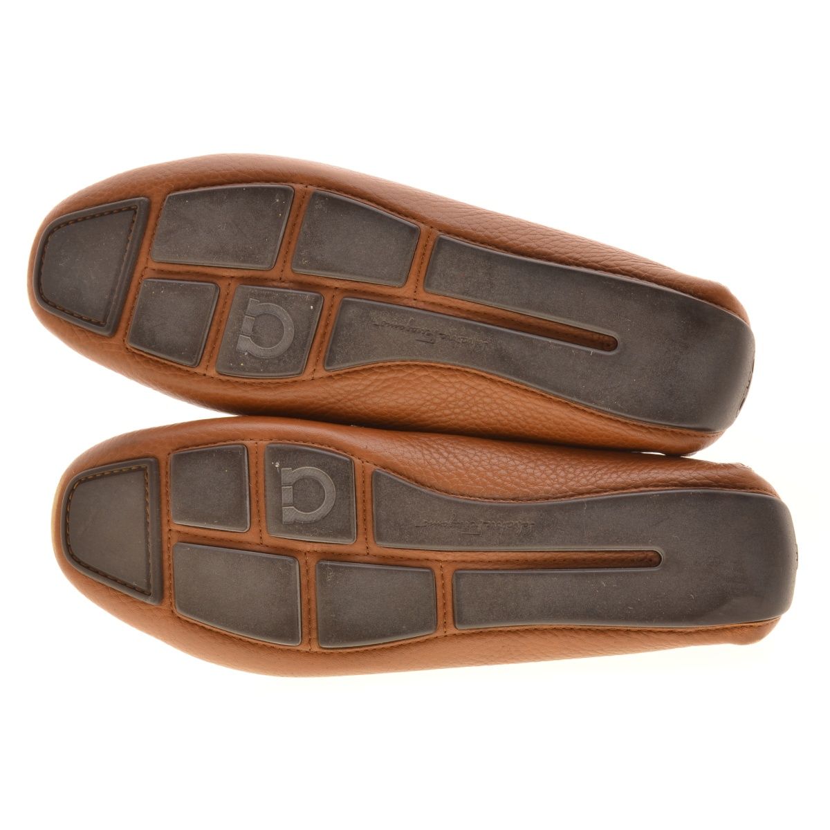 SalvatoreFerragamo】34347 ドライビング モカシン フラット