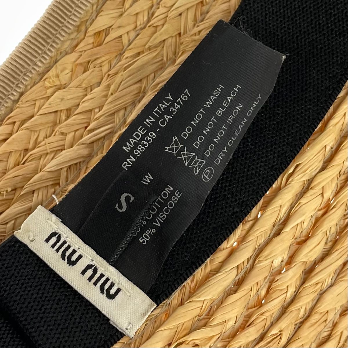 ベージュ レディース