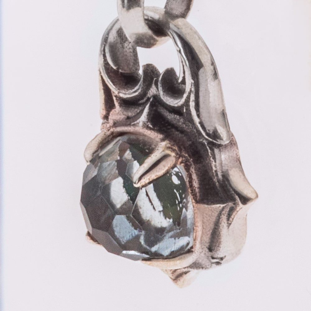 渚ドロップピアス アルテミスクラシック