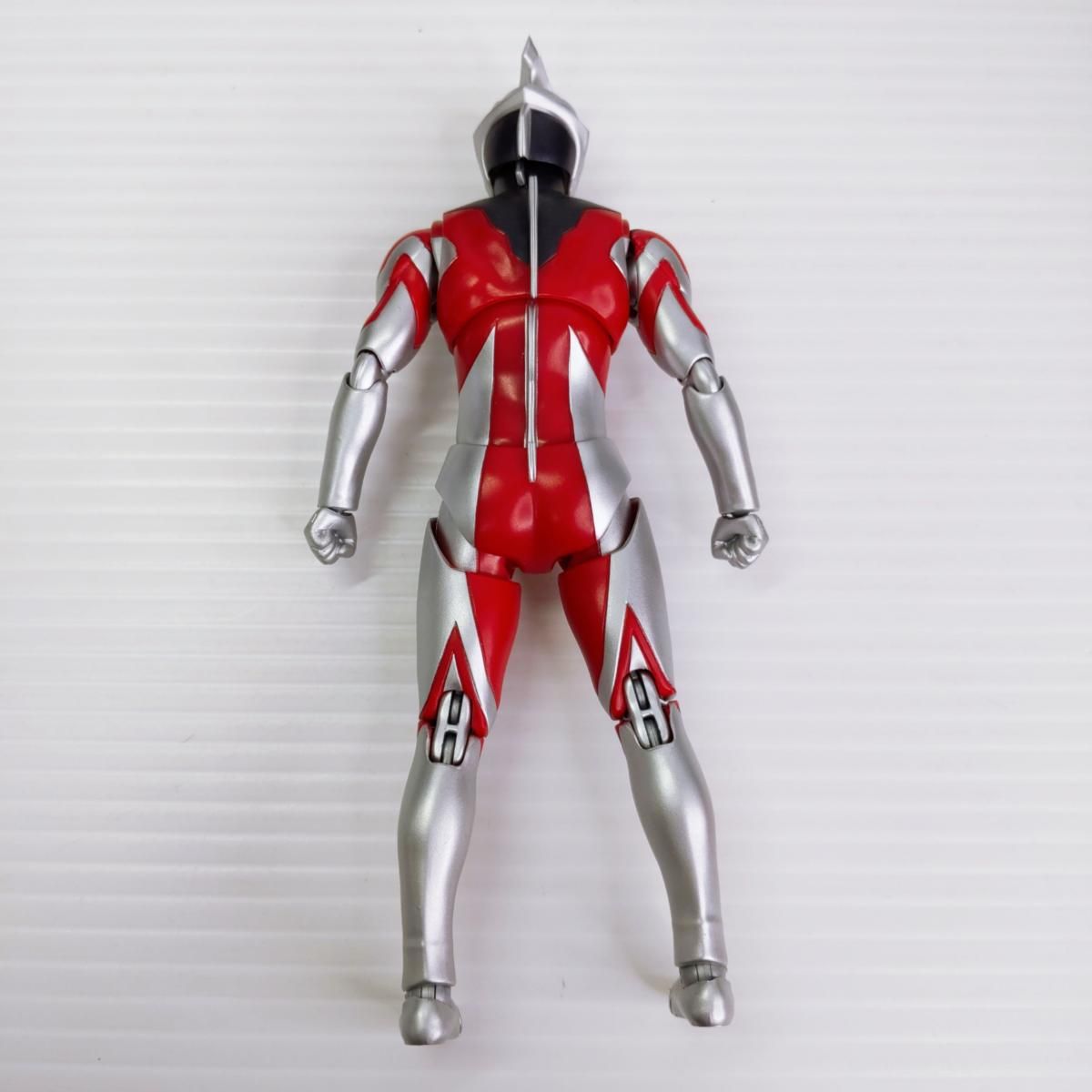 中古品】s.h.Figuarts ウルトラマンアーク ギルアーク 〇YR-54060〇 