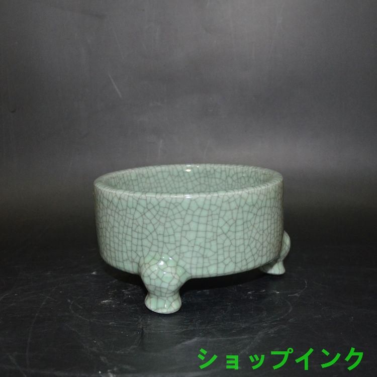 青花双鳳紋三足香炉 焼香炉 奉納香炉景徳鎮 陶磁器 現代工芸品 置物 青花双鳳紋三足香炉 焼香炉 奉納香炉景徳鎮 陶磁器 現代工芸品