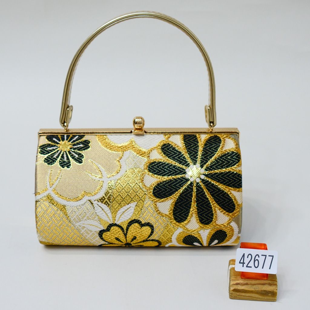 草履バッグセット 帯地 三段 フリーサイズ 24cm 適合足サイズ22.5~24.5cm 金色×黒色 振袖 成人式 結婚式 NO42677