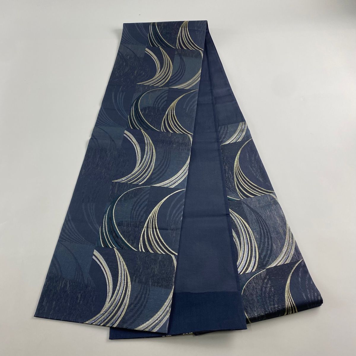 袋帯 袋帯 美品 逸品 龍村晋 落款 牡丹唐草 菱文 箔 金色 全通