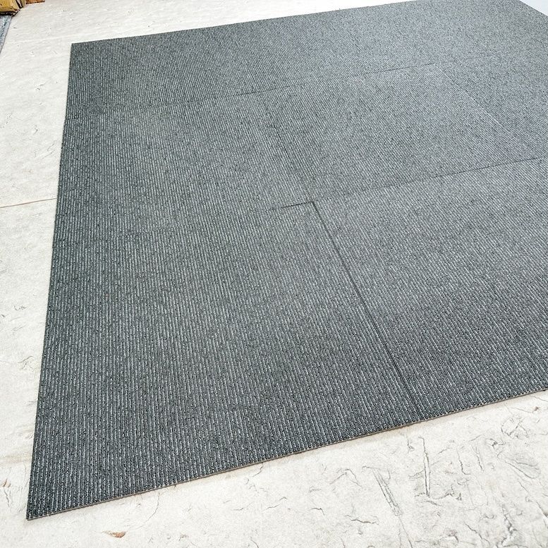 東リ タイルカーペット 500角 型番 GS1205S アウトレット品 1ケース