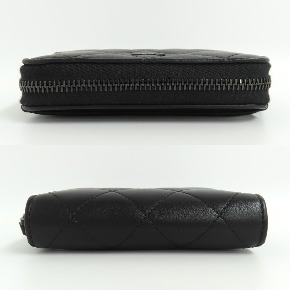【CHANEL】AP0216 ラムスキン クラシック メタルCC ジッパー財布 Classic zipped coin purse - Grained calfskin & silver-tone