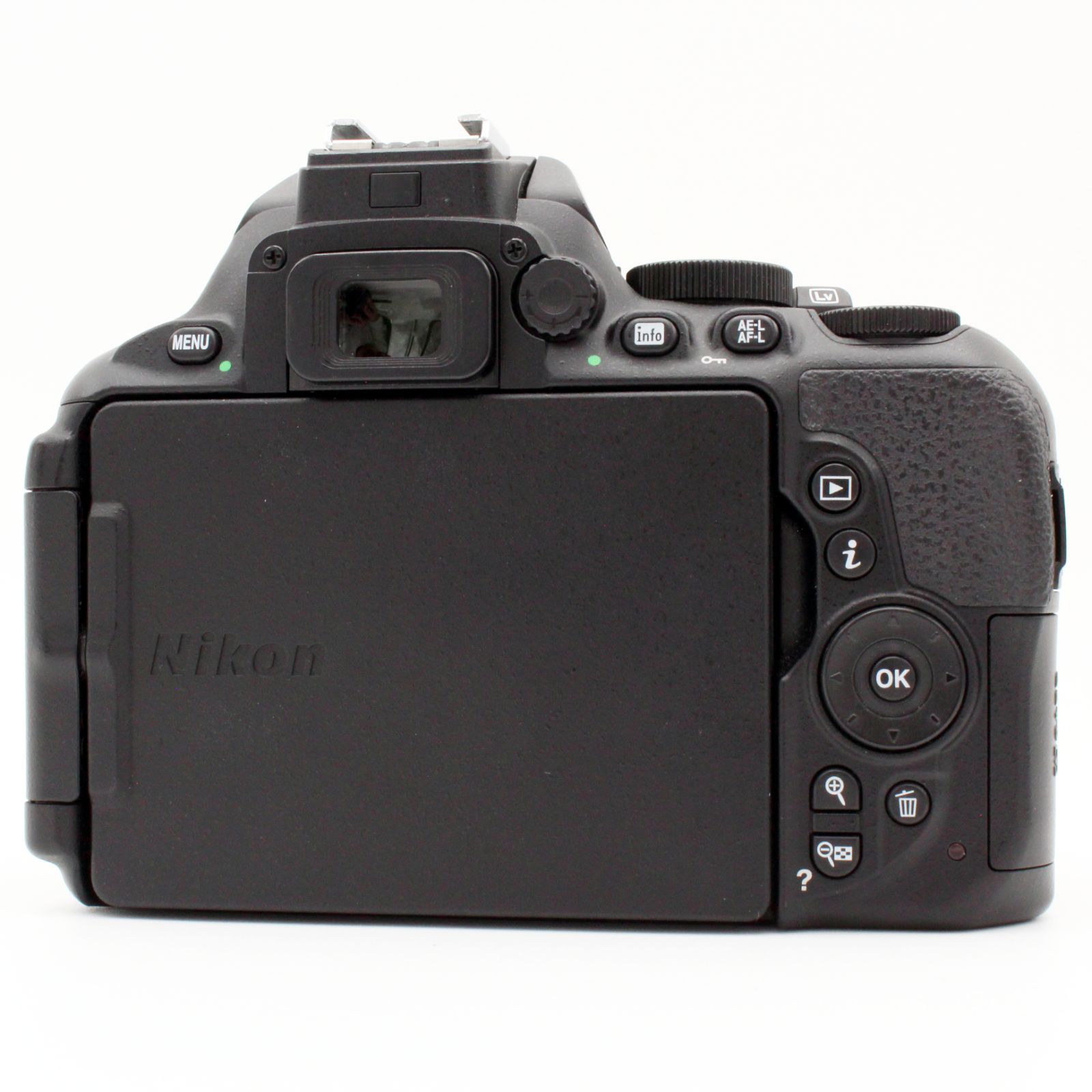 わずかシャッター数16534枚【新品級】Nikon D5600 ボディ#7546
