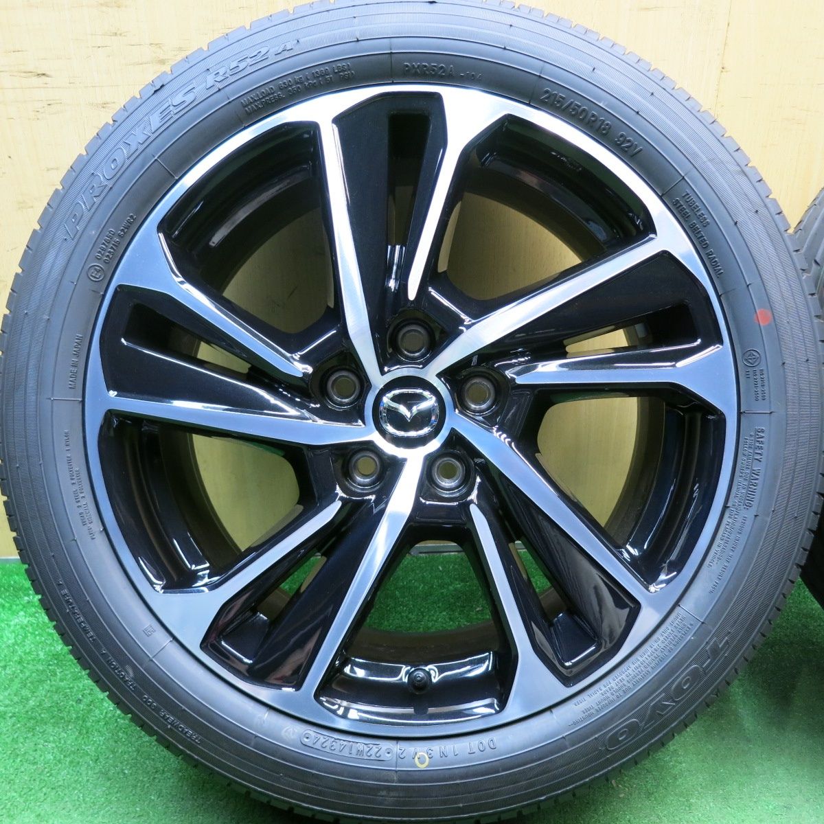 Mazda cx-3 vivid monotone 純正 18インチ ホイール 送料無料・税込み】納車外し！マツダ CX-3 vivid monotone 純正