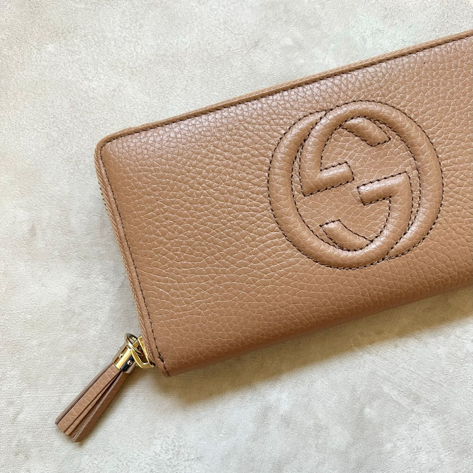 新品未使用箱付き】GUCCI グッチ ラウンドジップ 長財布 - メルカリShops