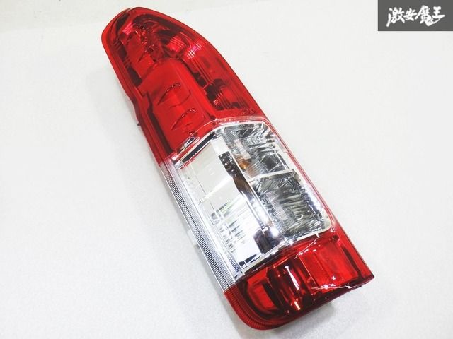 ハイエース 200系 テールライト トヨタ 純正 新品外し ⁵ 現行 美品 新車外し】トヨタ純正 200系 200 ハイエース 4型 5型