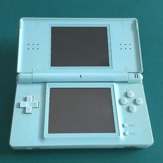 中古・良品】ニンテンドーDS カッコイイ Lite Ice Blue C41 0760