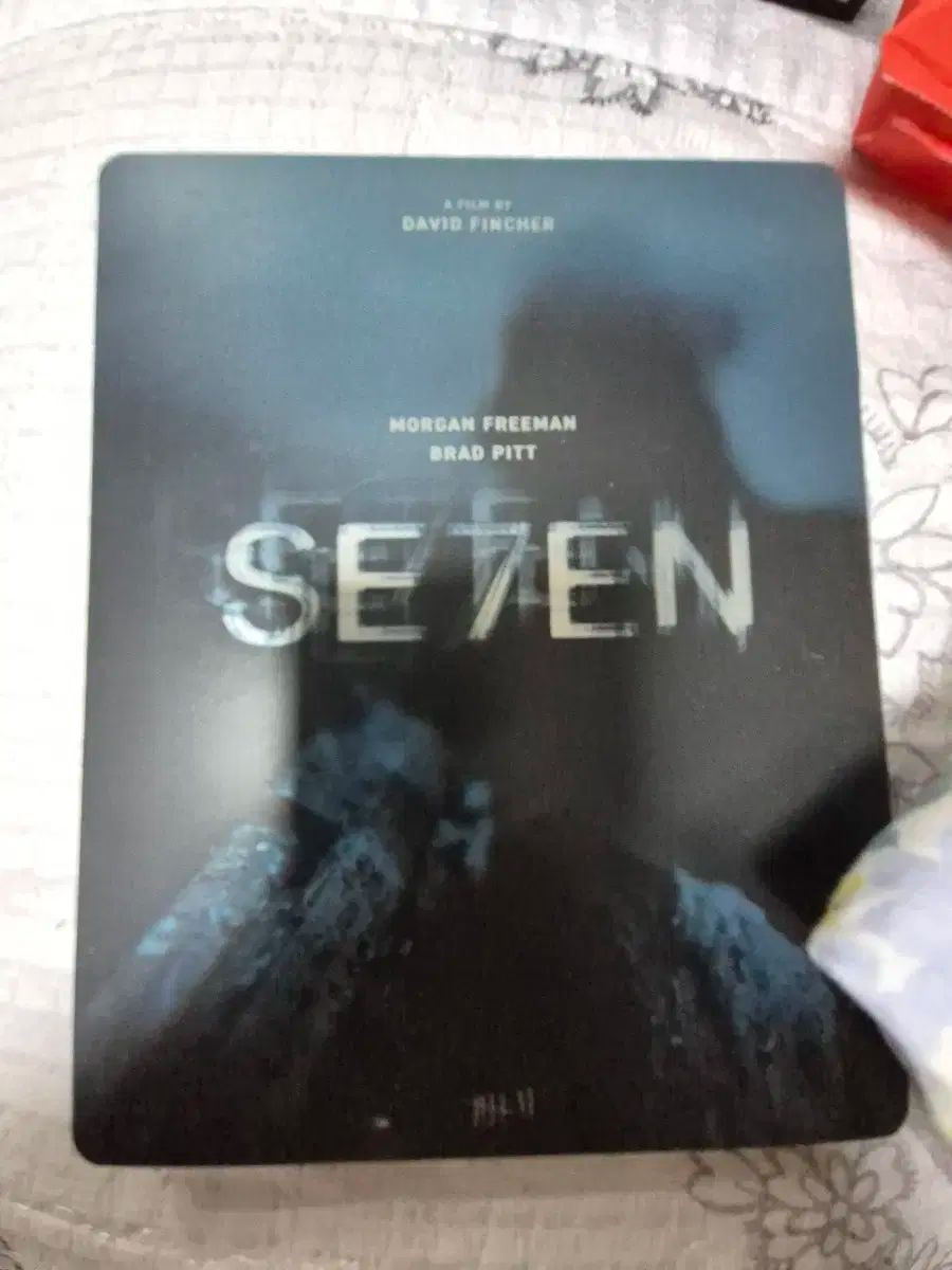 エブリシング・エブリウェア・オール・アット・ワンス スチールブック