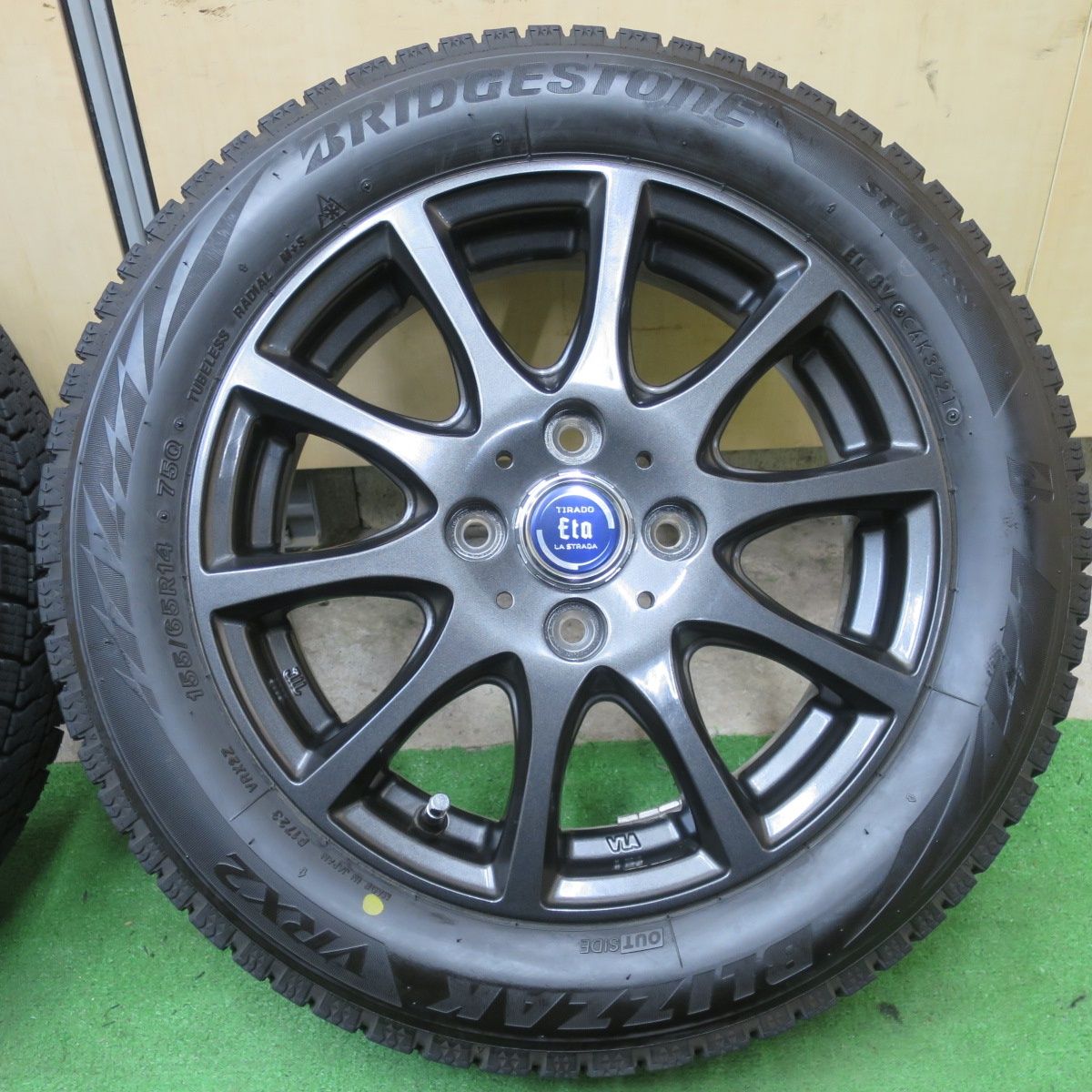 155/65R14 アルミ付きスタッドレス　ブリヂストン！溝多い バリ溝！21年！キレイ！9分☆スタッドレス 155/65R14