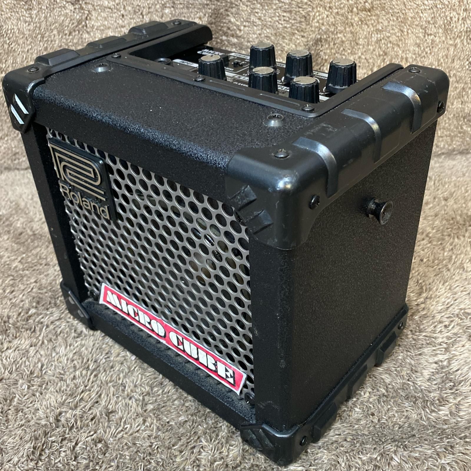 Roland MICRO CUBE アンプ本体 81xBq1jsUML._UF350,350_QL50_.jpg